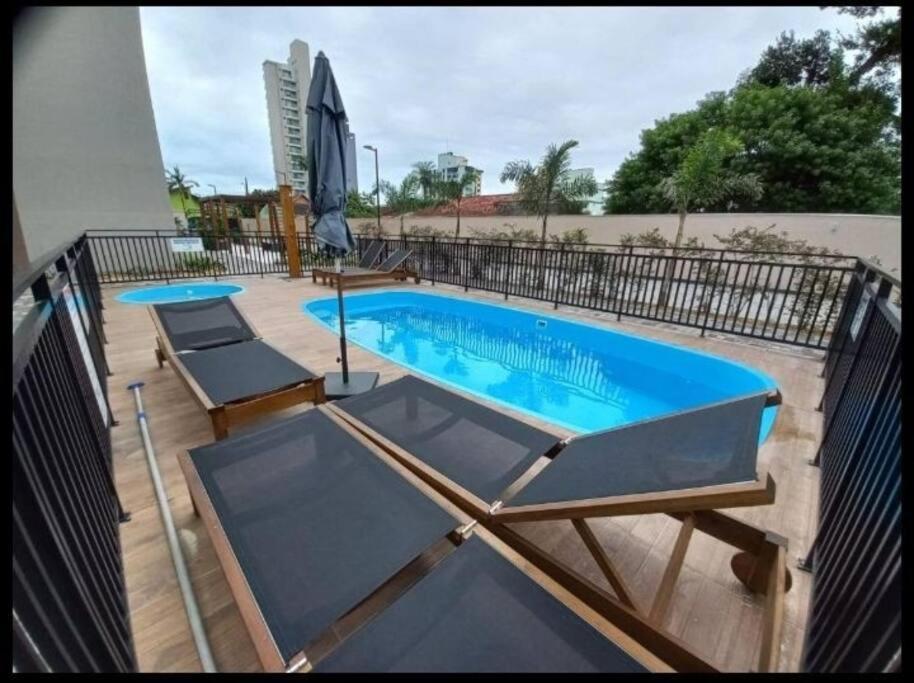 Apartamento Praia Balneario Picarras -Beto Carrero Apartman Kültér fotó